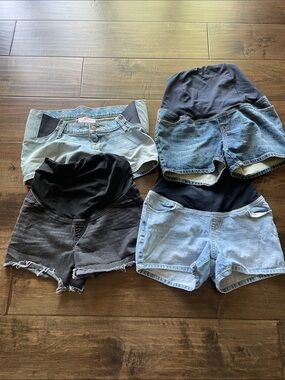 Isabel Maternity by Ingrid & Isabel Denim Shorts Bundle - Black & Light Blue